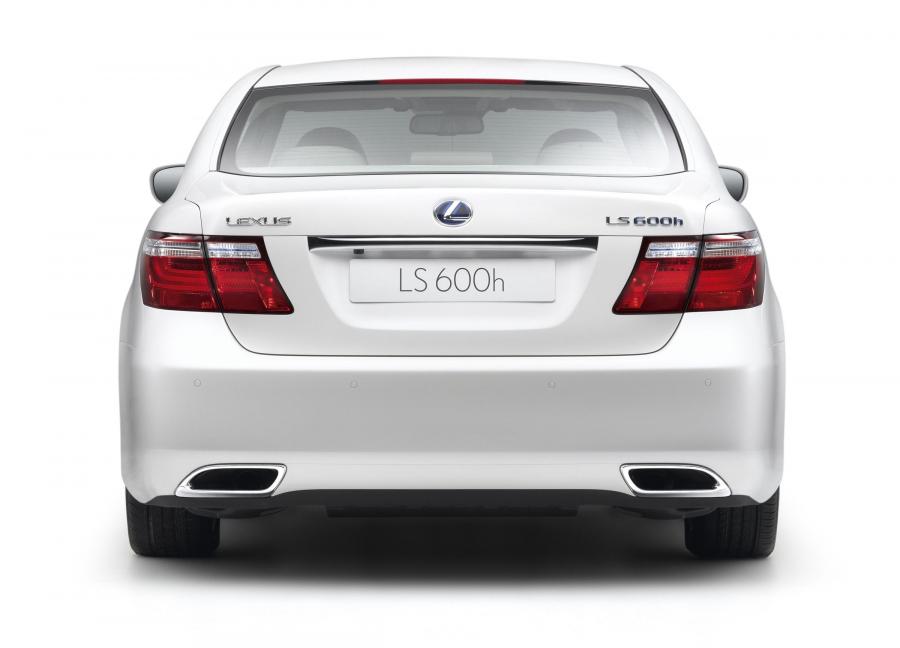  Lexus LS600h L 2007 года  (фото 70 из 224)